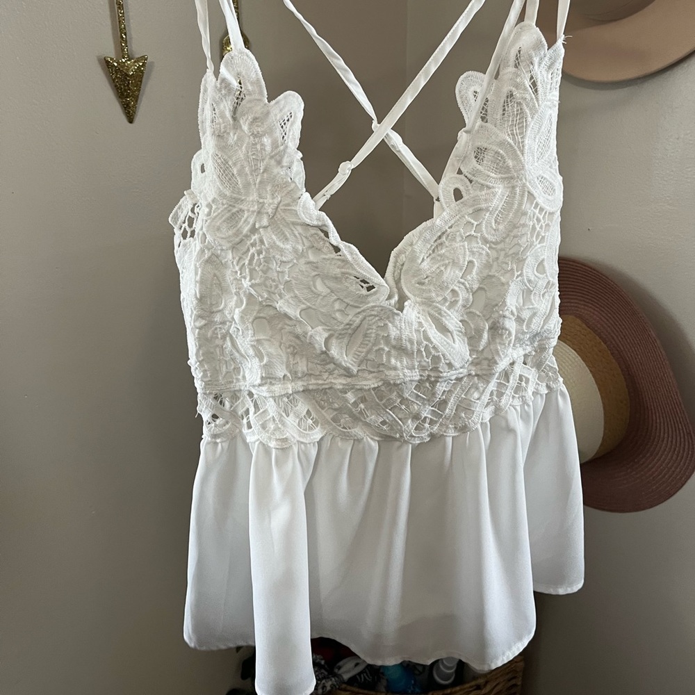 White lace tank top